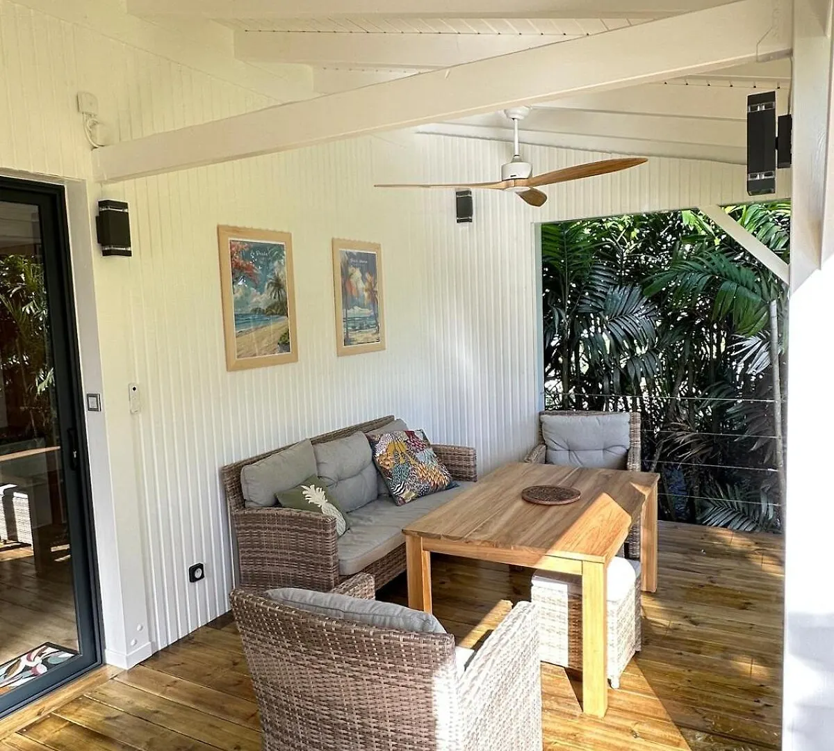 Sanoa Lodge, Evasion Et Confort Au Centre De La Guadeloupe Baie-Mahault 0*,